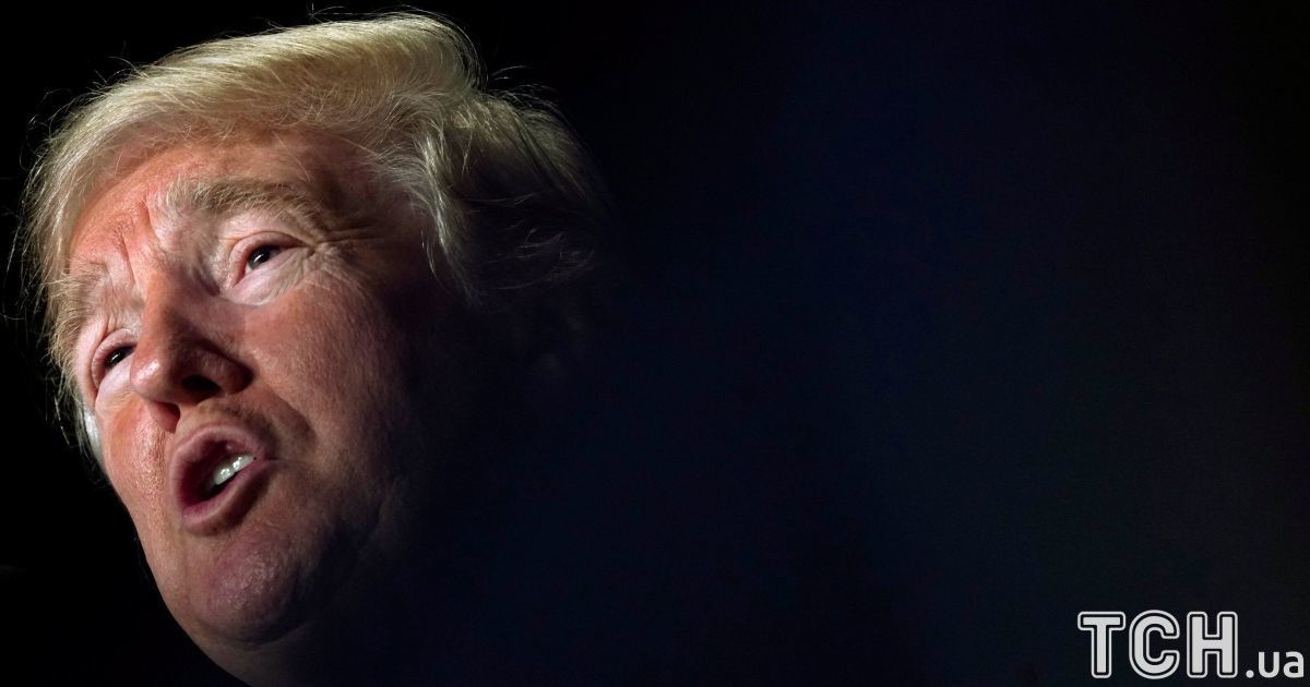 Трамп оголосив про "негайний" початок будівництва стіни з Мексикою