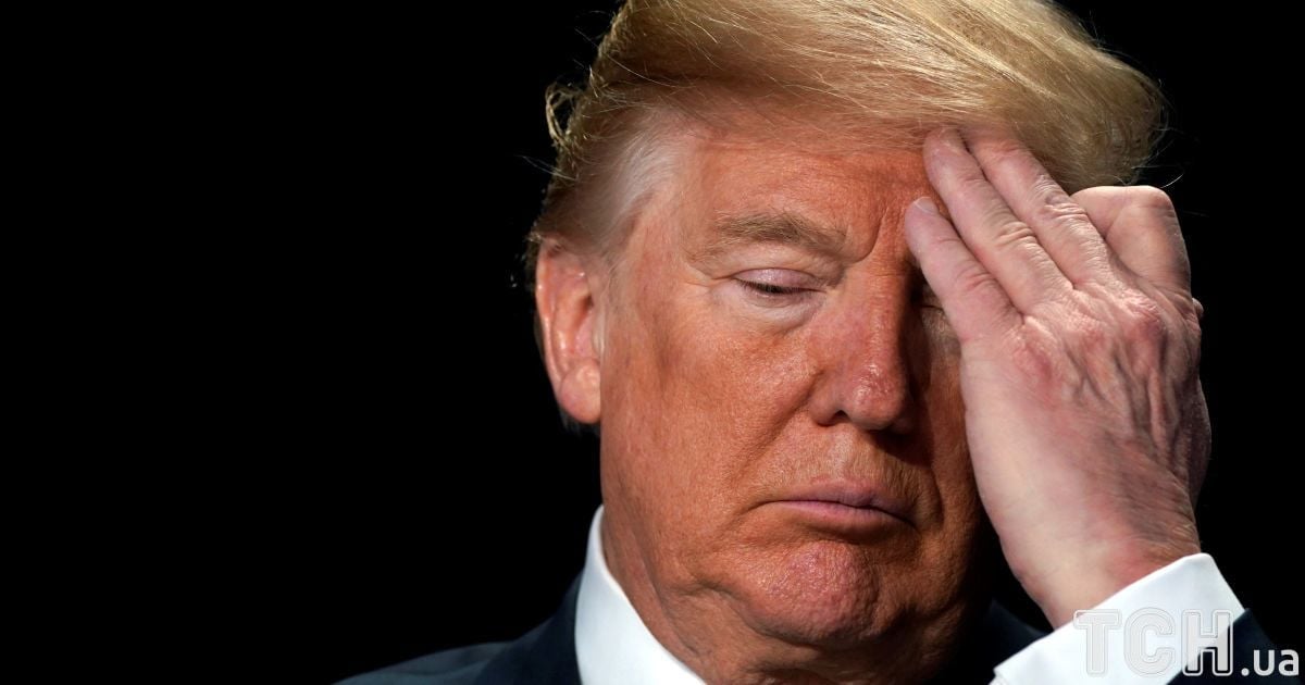 Агенты спецслужб США и Китая подрались из-за "ядерного чемоданчика" Трампа – СМИ