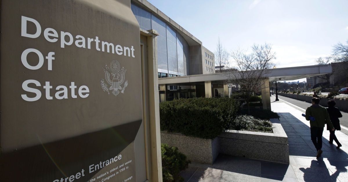 Госдеп США осудил агрессивные действия РФ и призвал вернуть украинские судна и моряков
