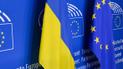 Флаги Украины и Евросоюза