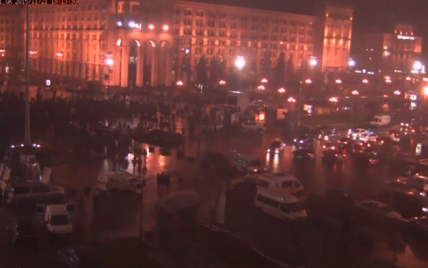 Люди на Майдане сорвали концерт и захватили сцену