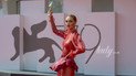 Аліна Байкова у сукні з рукавами "бараняча нога"