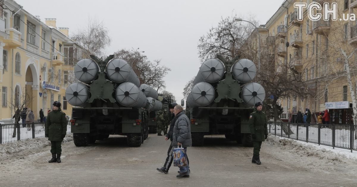 Поставки російських зенітних систем С-400 до Туреччини розпочнуться 2019 року