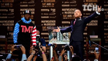 Прес-конференцыя Флойда Мейвезера та Конора Макгркгора. / © Getty Images