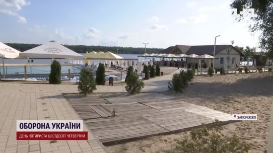 Директорка запросила на каву: у закладі Запоріжжя після скандалу з військовим через його форму спробували перепросити