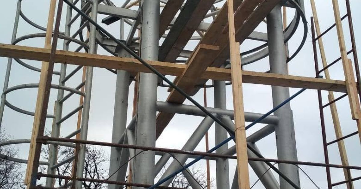 Розпочато ремонт пішохідного мосту на Столичному шосе