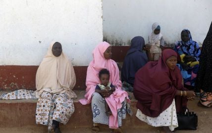 В Нигерии из плена боевиков спасли около сотни женщин и детей