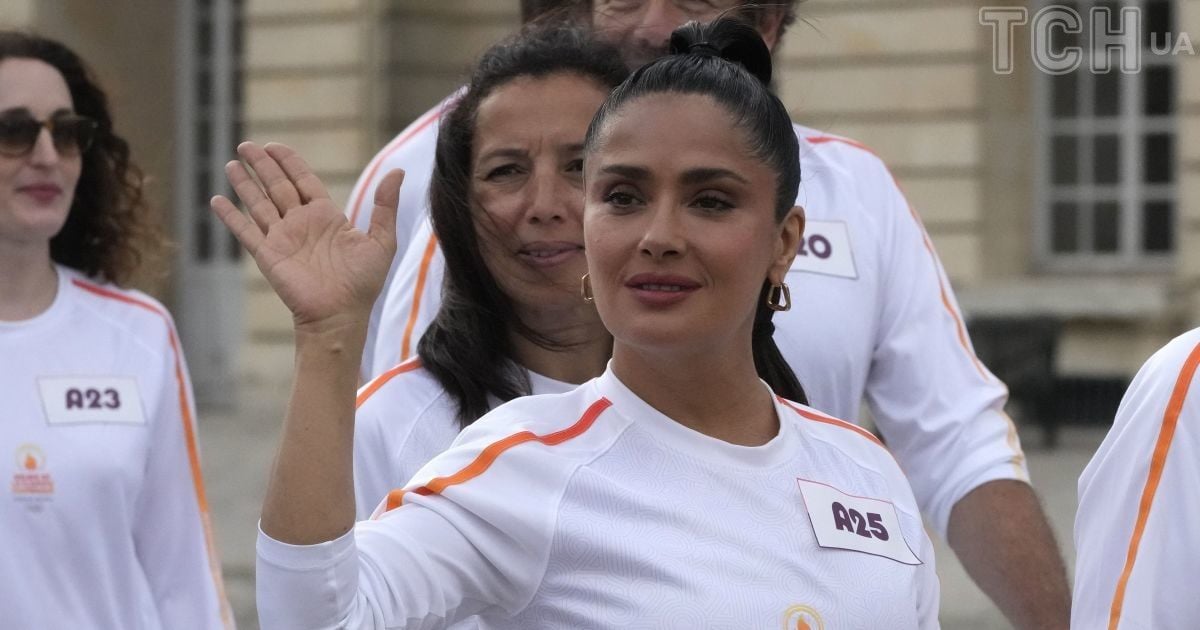 Сальма Хайек