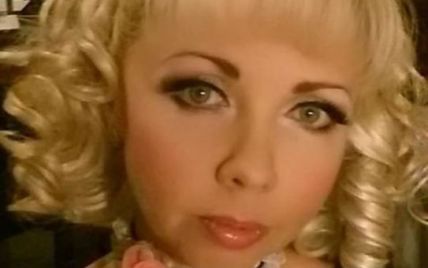 В Днепре уволили актрису театра, которая поддержала избиение АТОшника молотком