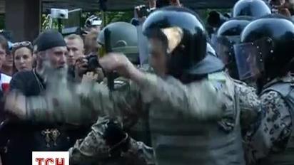 Столкновения продолжались и на Грушевского