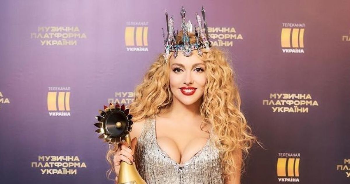 Оля Полякова