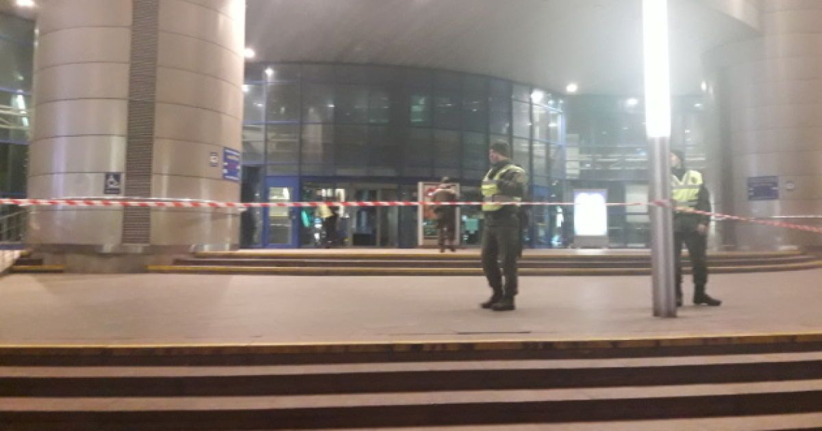 "Заміновані" київські вокзали відкриті для пасажирів