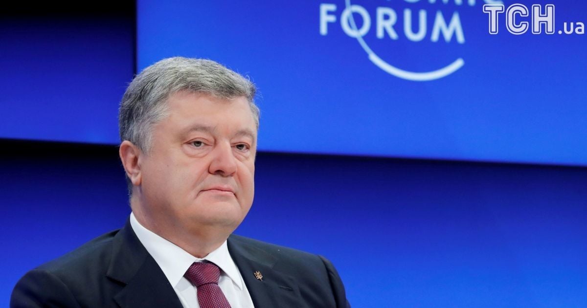 У Порошенка вибачилися перед журналістами за дії силовиків в суді щодо справи про держзраду Януковича 