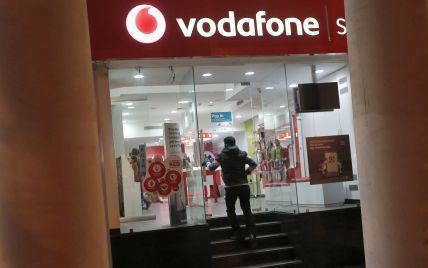 Боевики "ДНР" требуют от Vodafone прислать ремонтников и платить за потребленное электричество