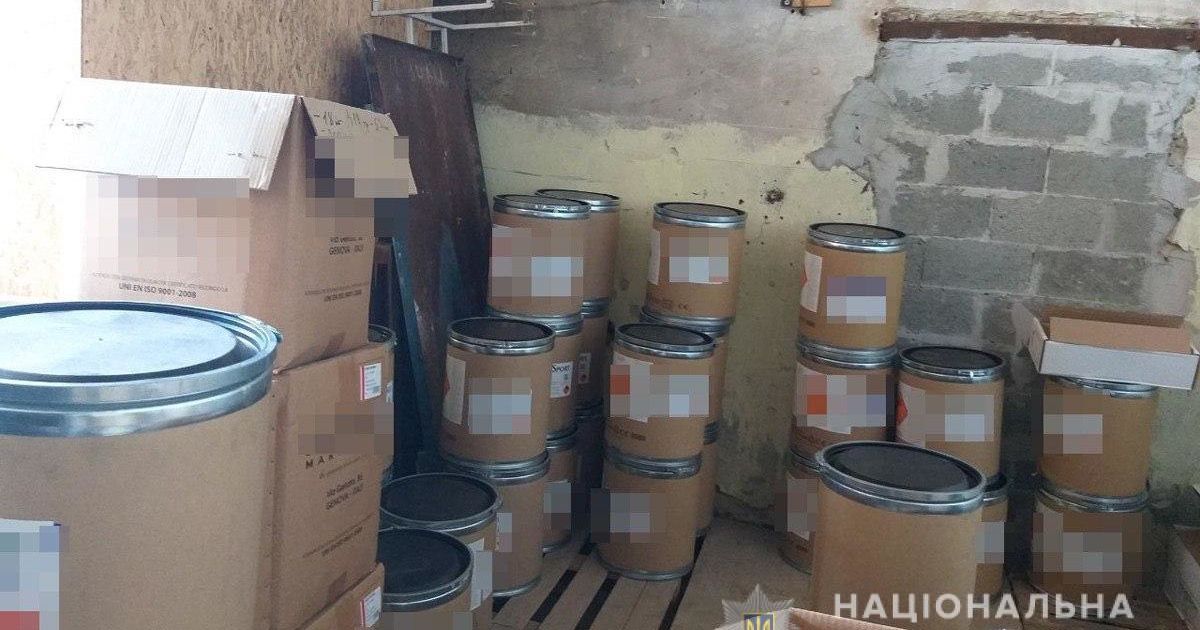 Поліція викрила злочинців, які незаконно збували величезні партії вибухівки з держпідприємства