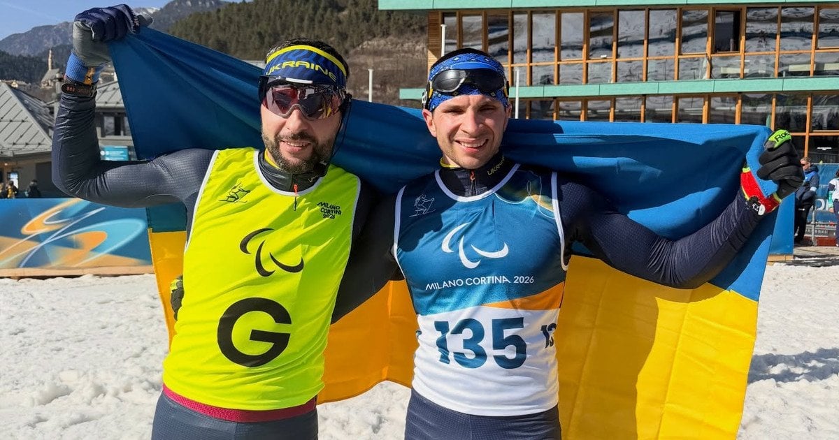 Чемпіон Паралімпіди-2026 Олександр Казік разом з гайдом Сергієм Кучерявим