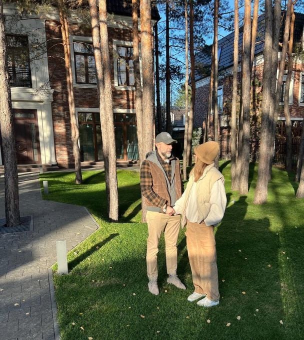 Катя Сильченко с женихом / © instagram.com/katyasilchenko
