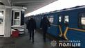 Штрафи за неносіння маски: поліцейські розповіли, як контролюють дотримання правил карантину у метро Києва