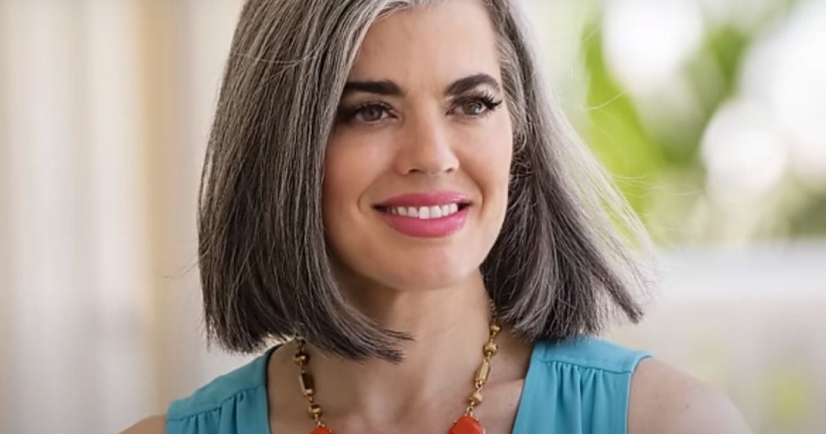 Як підібрати помаду для сивого волосся/фото Ніколь Джонсон