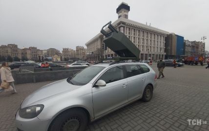 Загадочный мини-HIMARS в Киеве: владелец рассказал, стреляет ли установка (фото, видео)