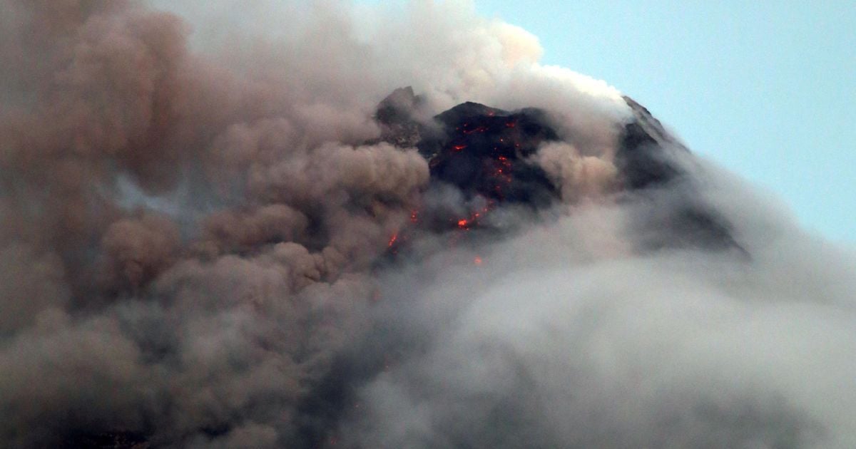 Один з найпопулярніших серед туристів вулканів може вибухнути будь-якої миті
