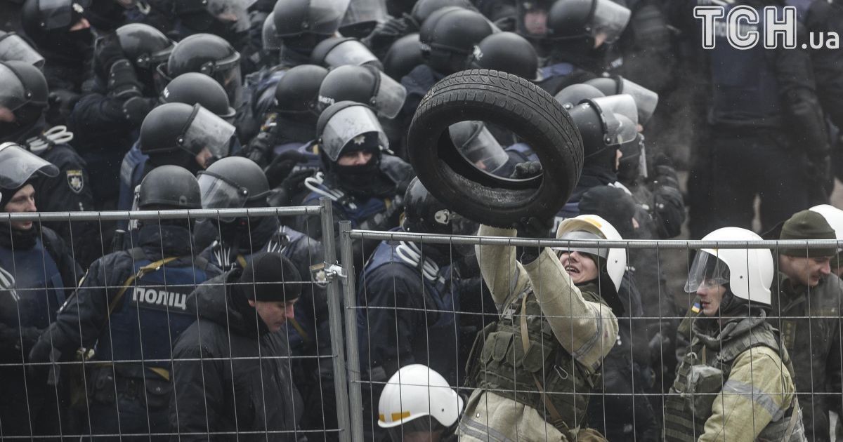 Мітинг під ВР_5 / © Reuters