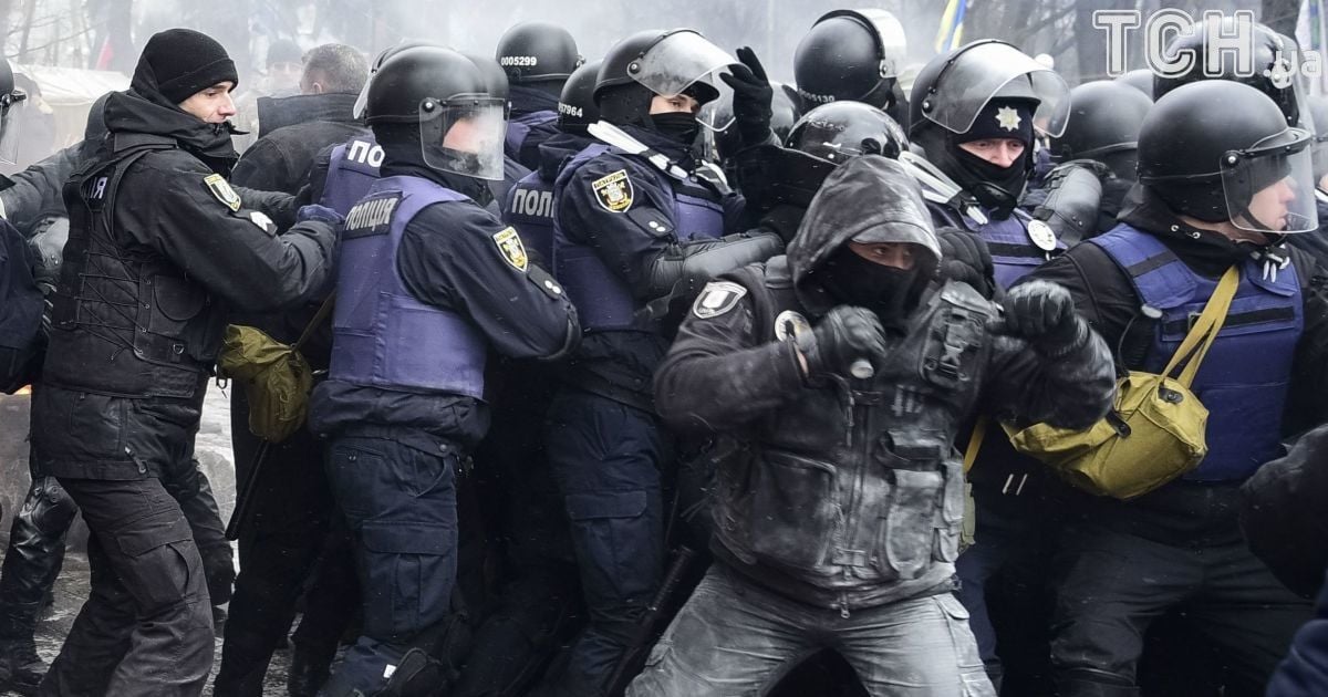 Мітинг під ВР_12 / © Reuters