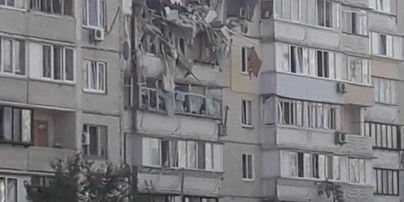 В Києві стався вибух в багатоповерхівці: в Мережі опублікували відео зруйнованих квартир
