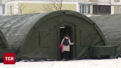 До миллиона киевлян без света! К пунктам несокрушимости идут целыми семьями!