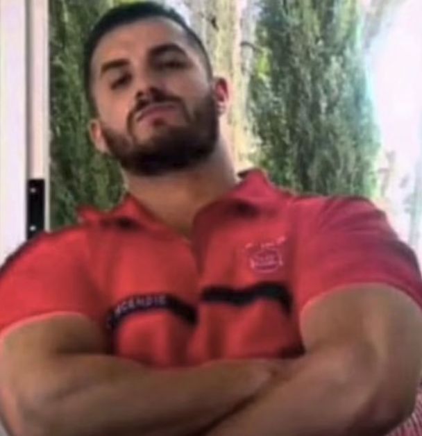 Ентоні до модифікацій / Фото: Channel 4