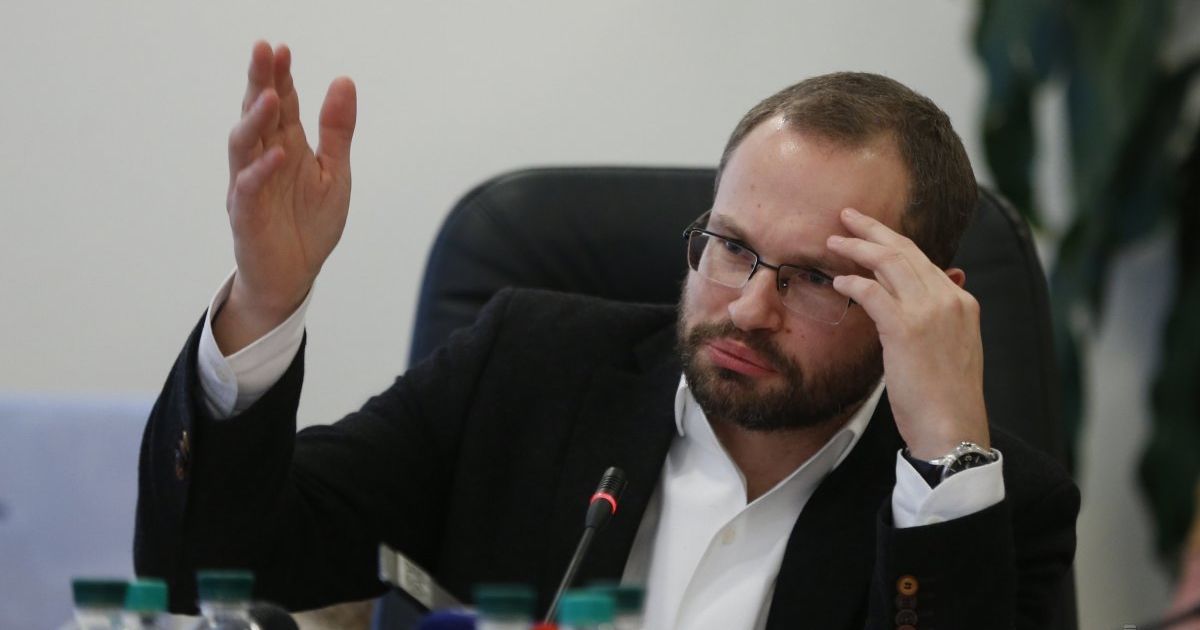 Пограбований нардеп Пинзеник не пов'язує напад із політикою