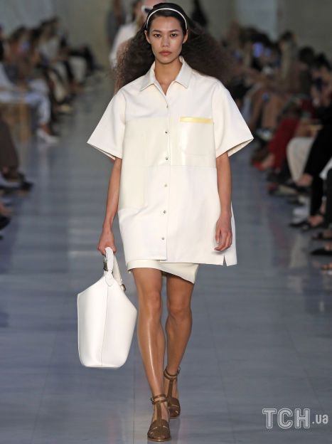 Коллекция Max Mara прет-а-порте сезона весна-лето 2022 / © East News