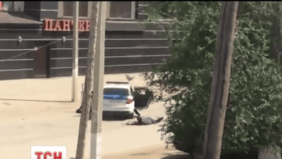 В казахстанском городе Актобе неизвестные напали на вооруженные магазины и на воинскую часть