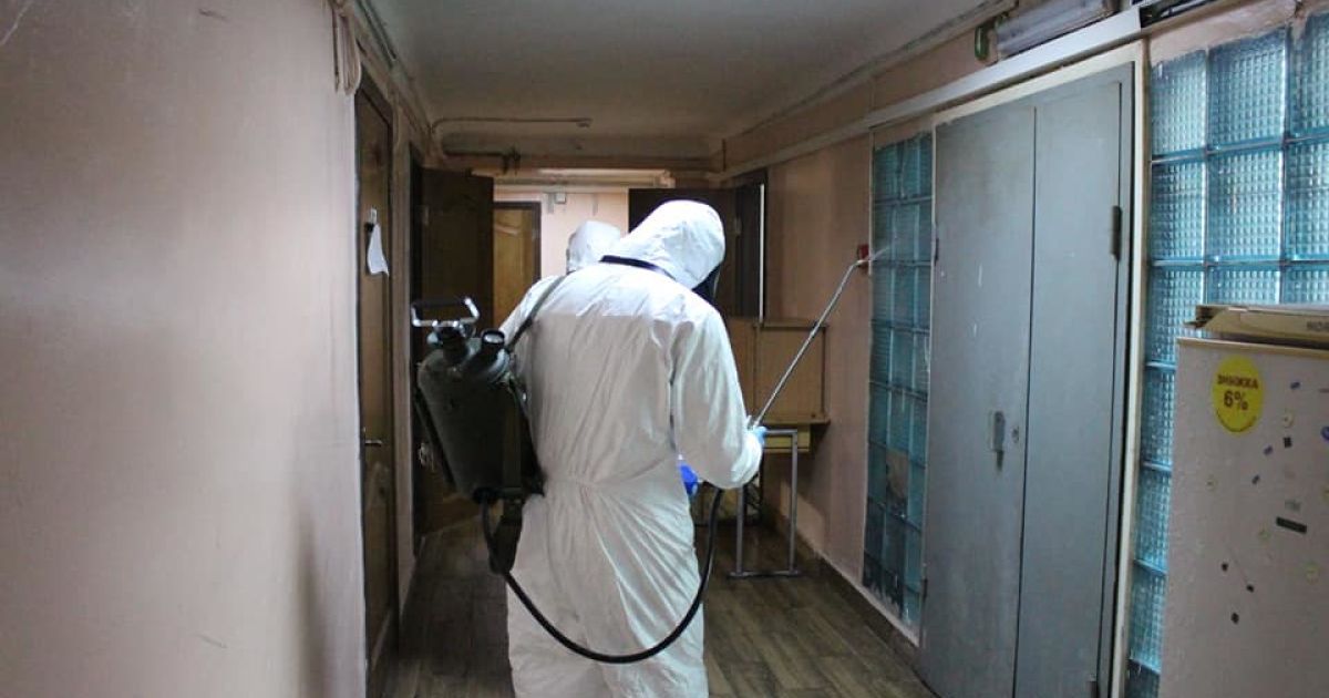 дезінфекція гуртожитку в Києві через коронавірус_3 / © ГУ ГСЧС в Киеве