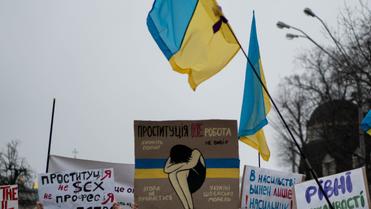 Марш жінок 2020 у Києві_6 / © ТСН.ua/Олександра Агєєва