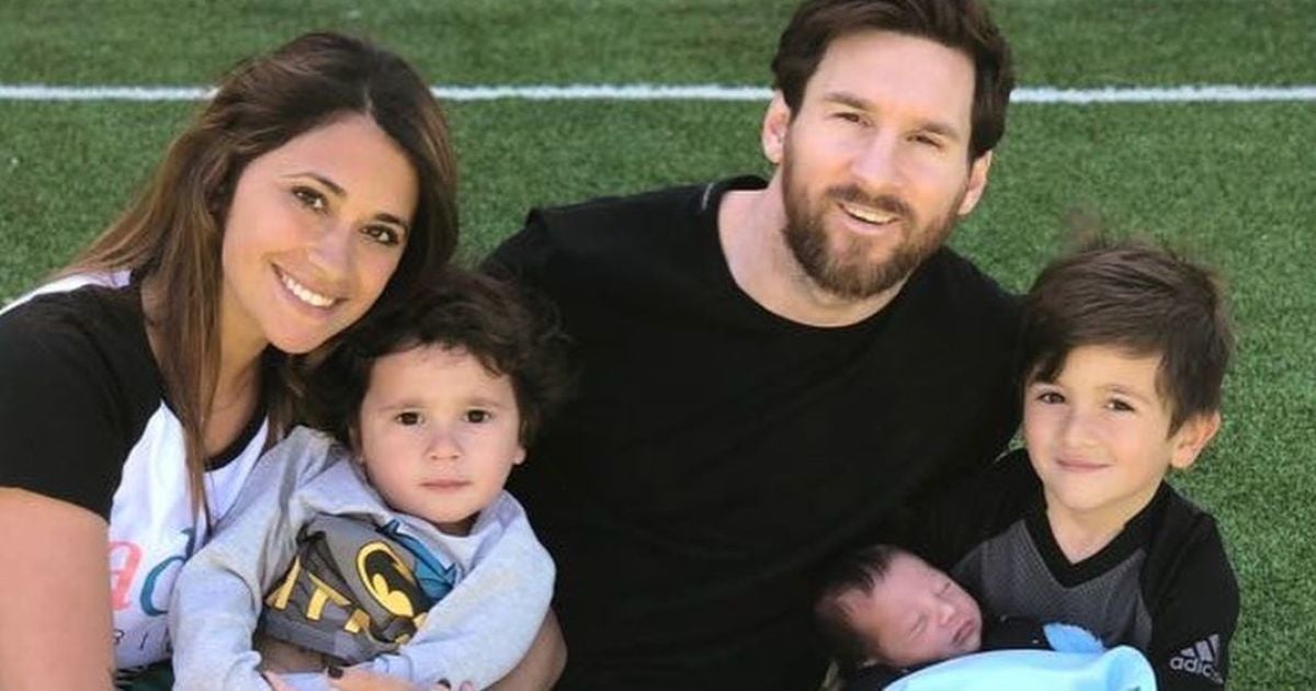 Мессі вперше показав свого третього сина