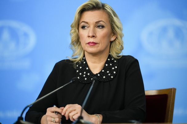 Правительственный российский самолет "засветился" в США: Захарова назвала причину