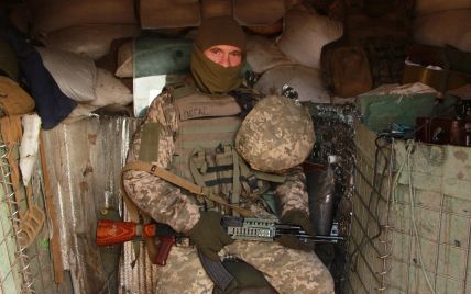 Терористи з гранатометів "накрили" українські позиції біля Авдіївки