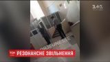 Поліцейським, які знущалися над безхатьком у Харкові, загрожує 8 років за ґратами