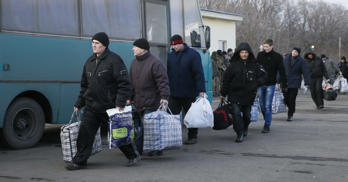 США привітали обмін заручниками і закликали Росію покінчити з конфліктом на Донбасі