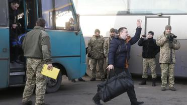 обмін заручниками, звільнені військові ЗСУ / © Reuters