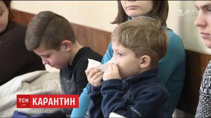 В Киеве, чтобы остановить заболевание детей гриппом, школы закрывают на карантин