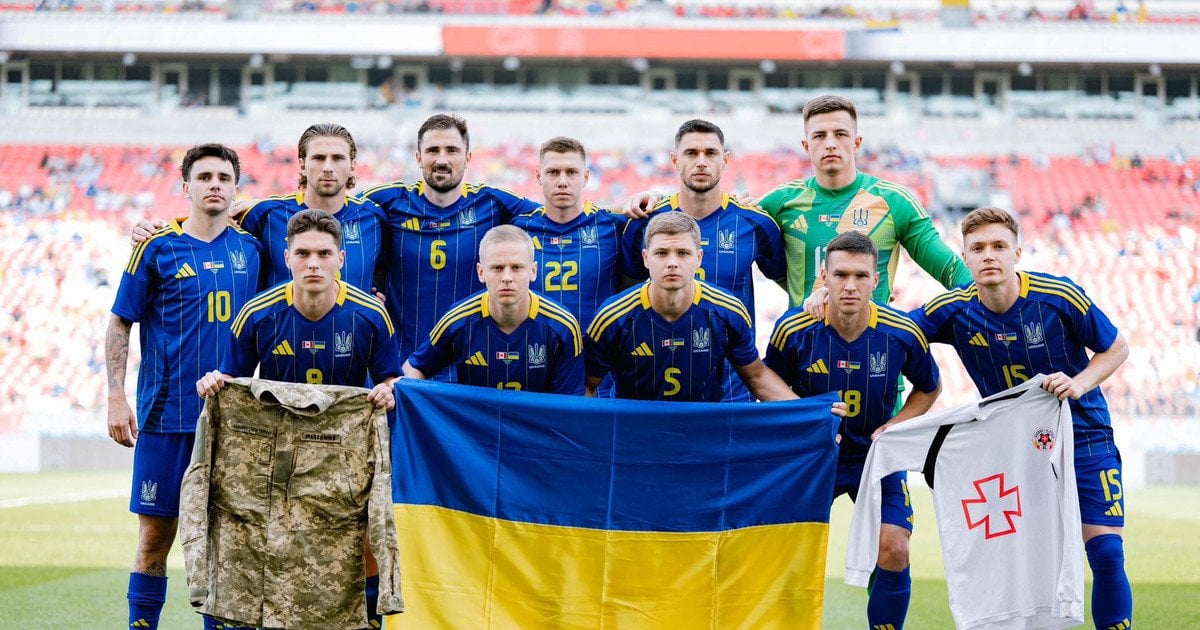 Збірна України з футболу