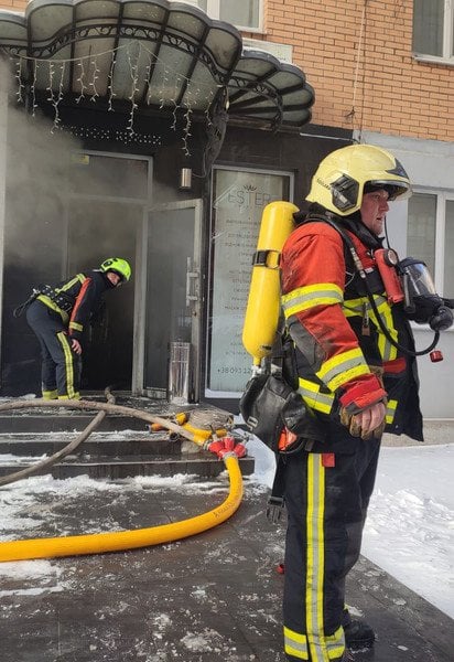 В салоні краси загорівся генератор