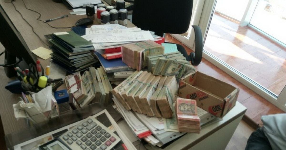 На Буковине разоблачили масштабную схему ежемесячного отмывания более 20 млн