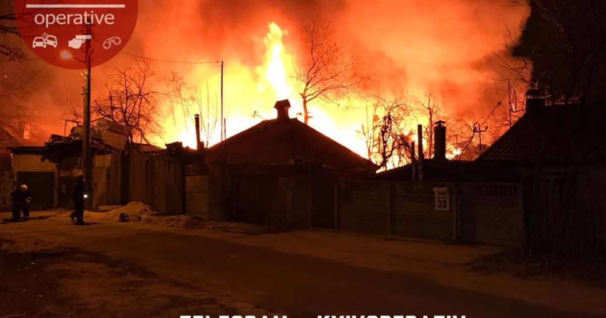 Пожежа Гомельська Київ_1 / © Facebook/Киев Оперативный