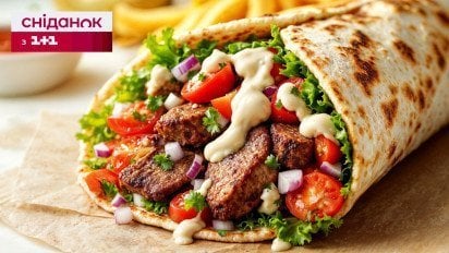 Рецепт ідеальної шаурми! Секрет ніжного соусу та соковитого м'яса!