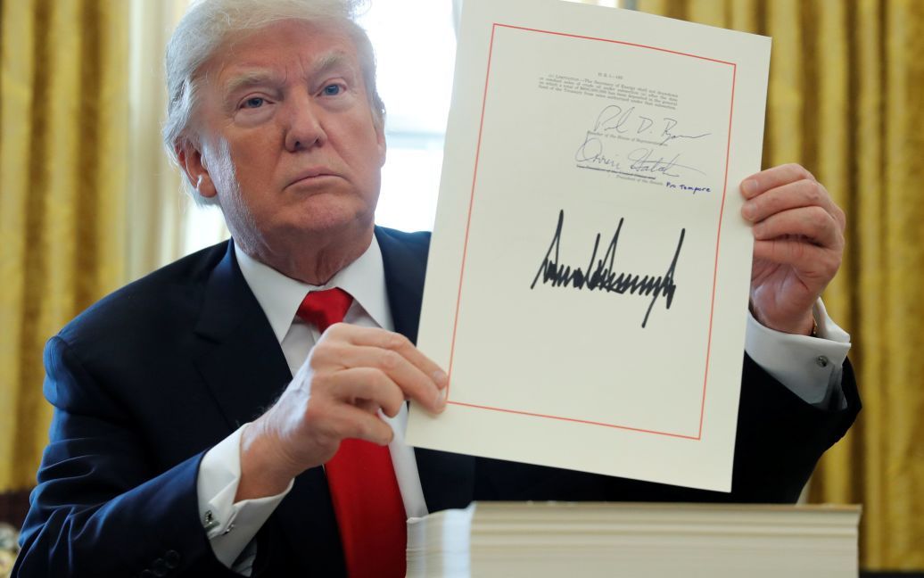 Трамп подписал податковиу реформу / © Reuters