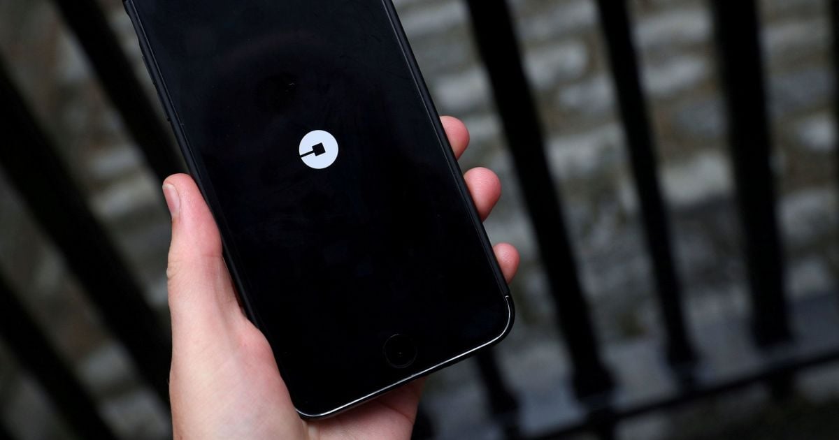 Европейский суд признал Uber транспортной компанией и это грозит большими переменами