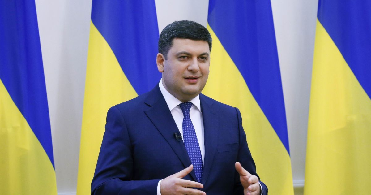 Немає сенсу у створенні уряду Криму на материковій Україні - Гройсман